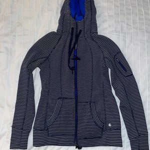 Athletic Zip-Up Pull-over